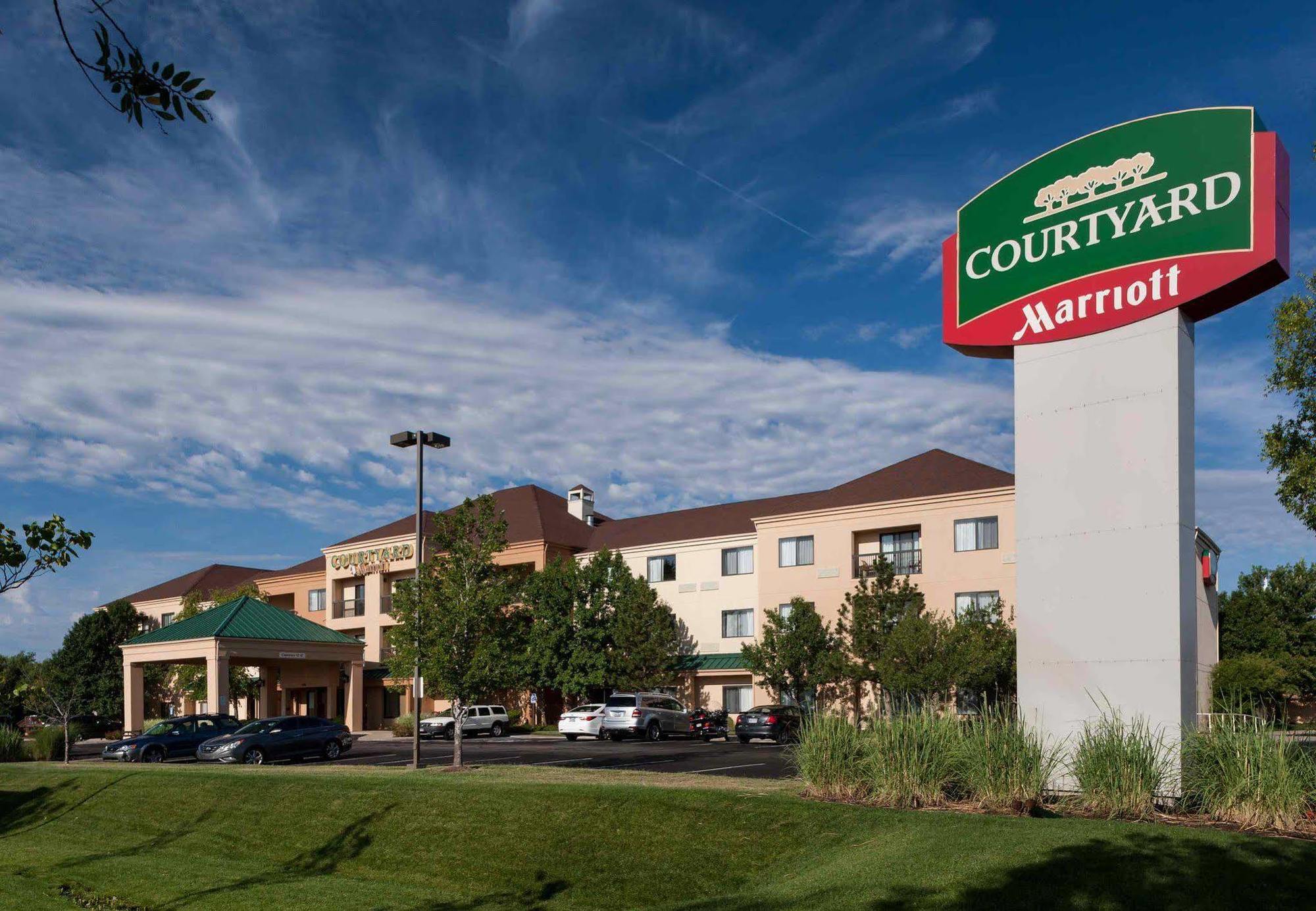 Courtyard By Marriott Wichita East Hotell Eksteriør bilde