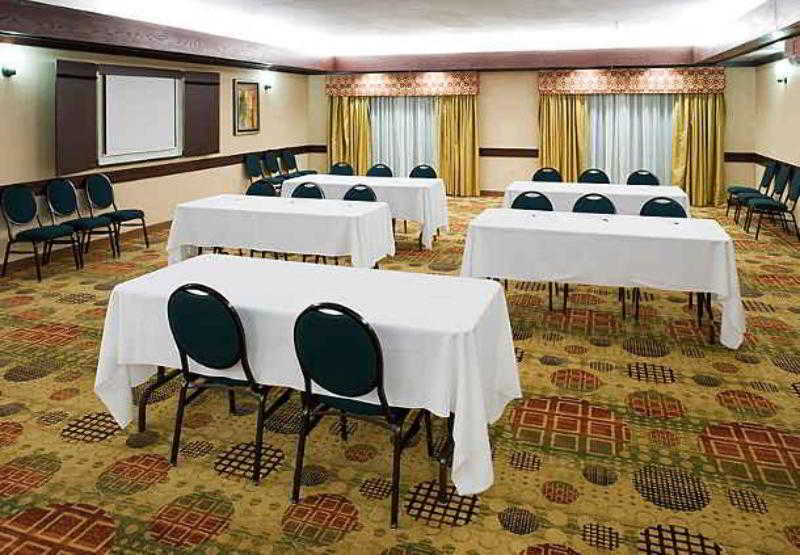 Courtyard By Marriott Wichita East Hotell Eksteriør bilde