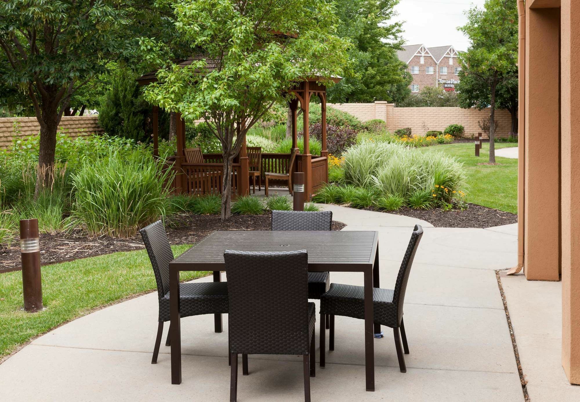 Courtyard By Marriott Wichita East Hotell Eksteriør bilde